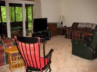 7277 Beechwood Dr, Athens, OH 45701