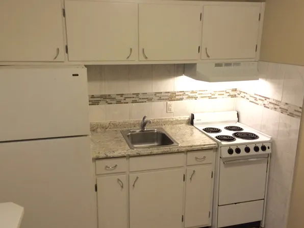 2012 S Illinois Ave, Carbondale, IL