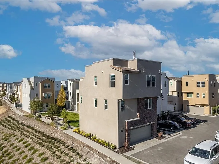 147 Stetson Way — Photo 17