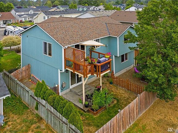 3rd image of 934 127th Street Ct E