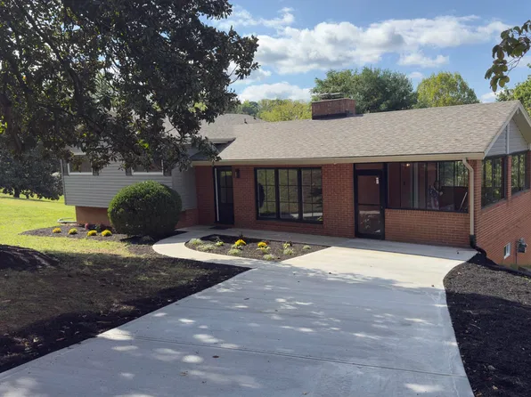 6916 Ardmore Dr, Roanoke, VA 24019