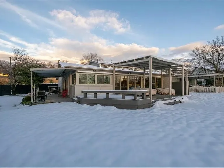 2660 E Parleys Way — Photo 25