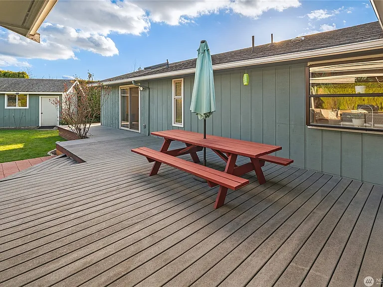 1507 S Jackson Ave — Photo 23