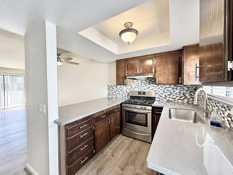 34071 Denise Way — Photo 6