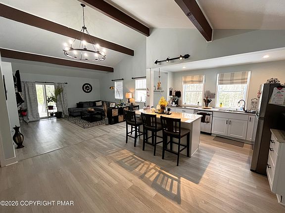 3rd image of 29 Hopi Rd