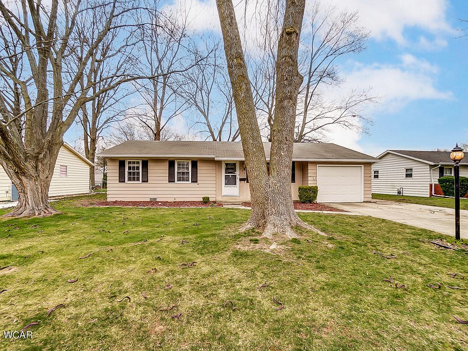 1st image of 720 Maplewood Dr