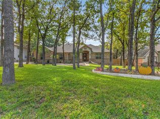 6219 Westover Dr, Granbury, TX 76049