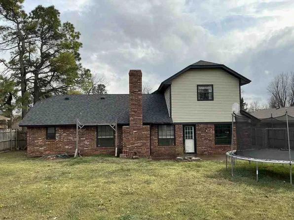 10329 Kendal Ave, Yukon, OK 73099