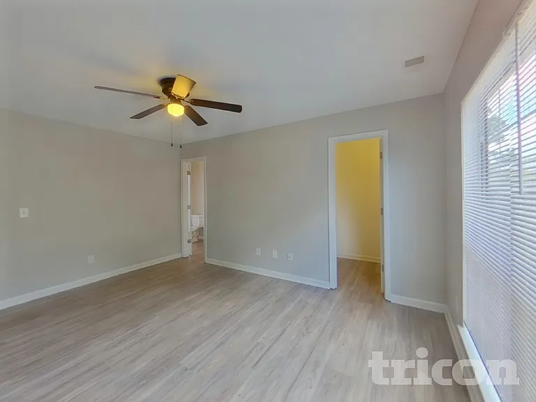 1401 May Oak Cir — Photo 8