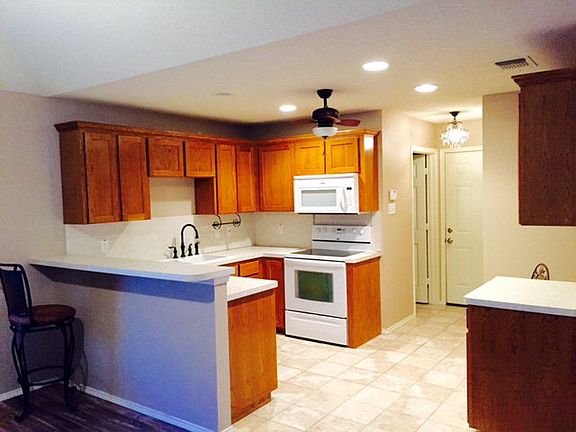 5th image of 4242 Green Meadow Dr