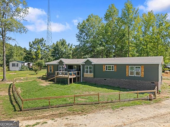 2nd image of 170 Aonia Rd