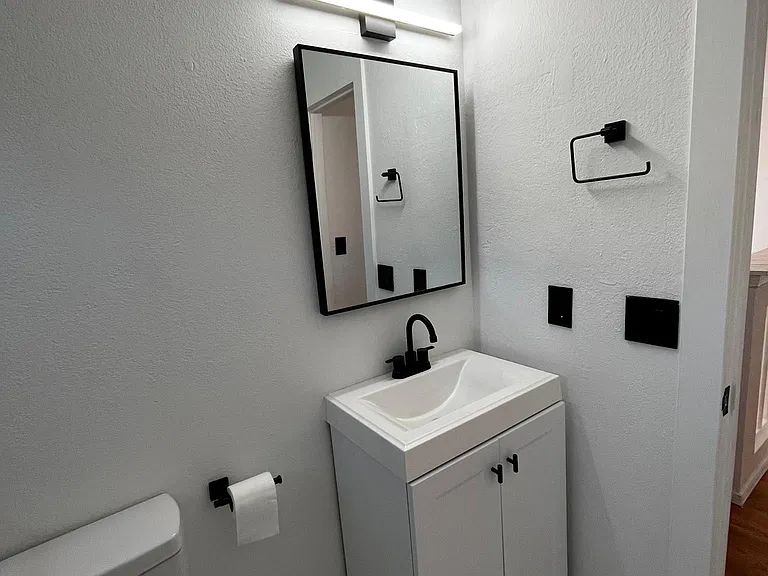 5249 Jose Cardenas Ln — Photo 20