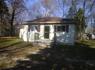 W1132 Hawthorne Rd, Genoa City, WI 53128