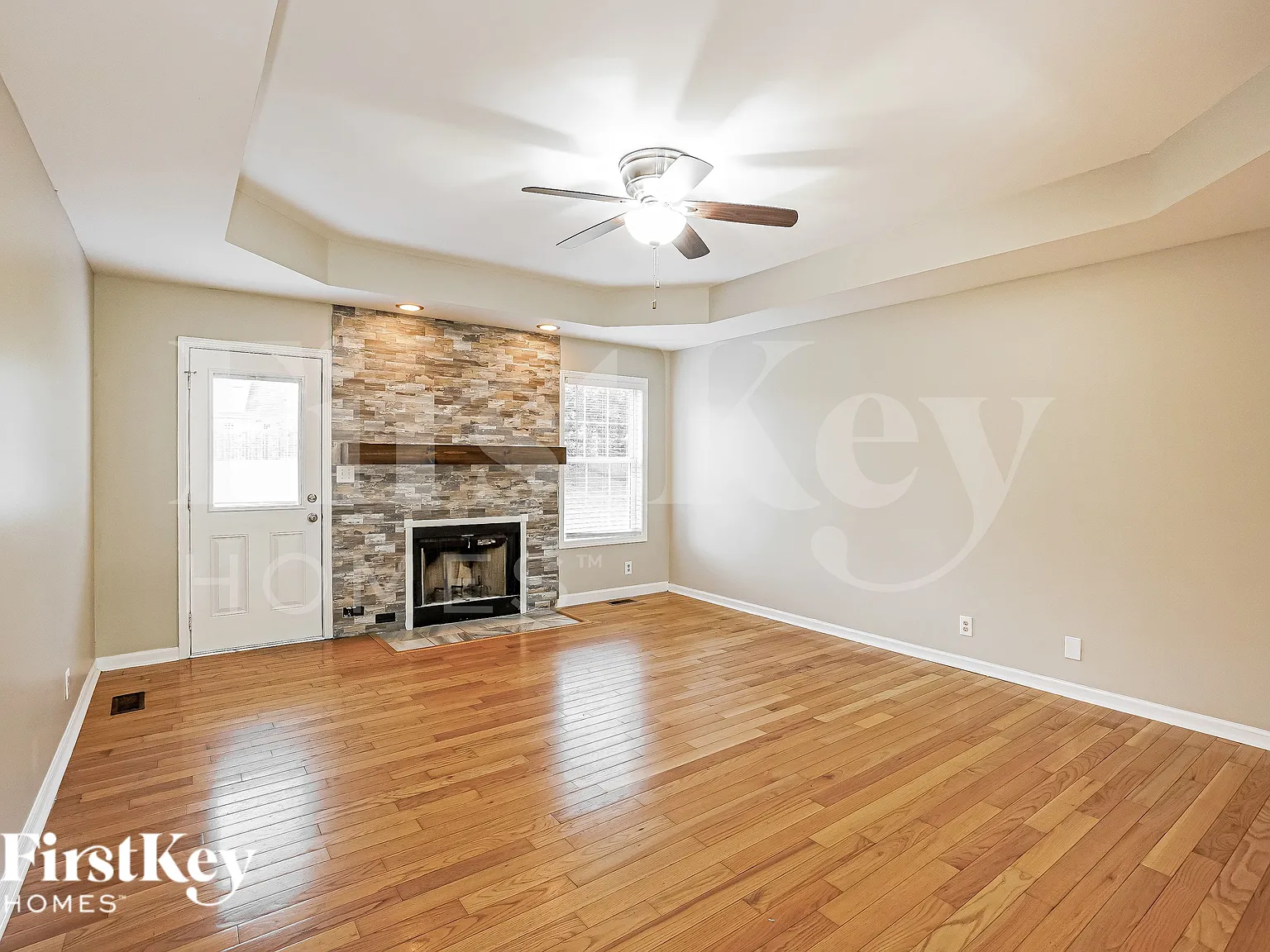 4 bed, 2.5 bath, 2191 sqft, $1,765 — Photo 3