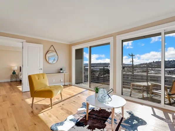 2830 NW 56th Street #302, Seattle, WA 98107