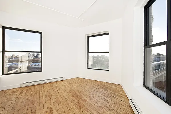 Rented by Bold New York | media 40