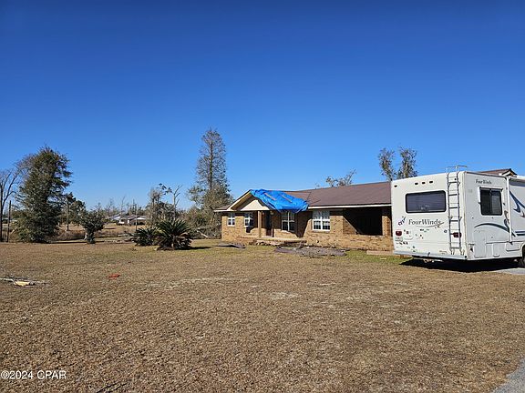 2nd image of 4905 Davis Dr
