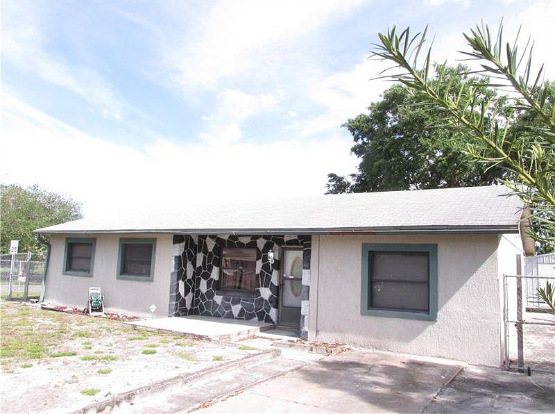 1st image of 4782 Pleasant Valley Ct