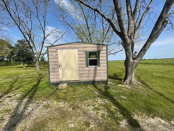 4th image of 2731 County Road 107