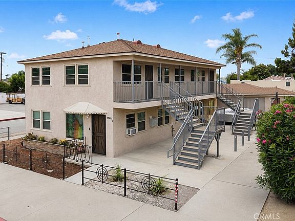 4th image of 11944 Rosecrans Ave