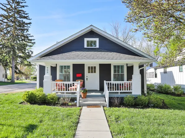 905 W Pine St, Zionsville, IN 46077