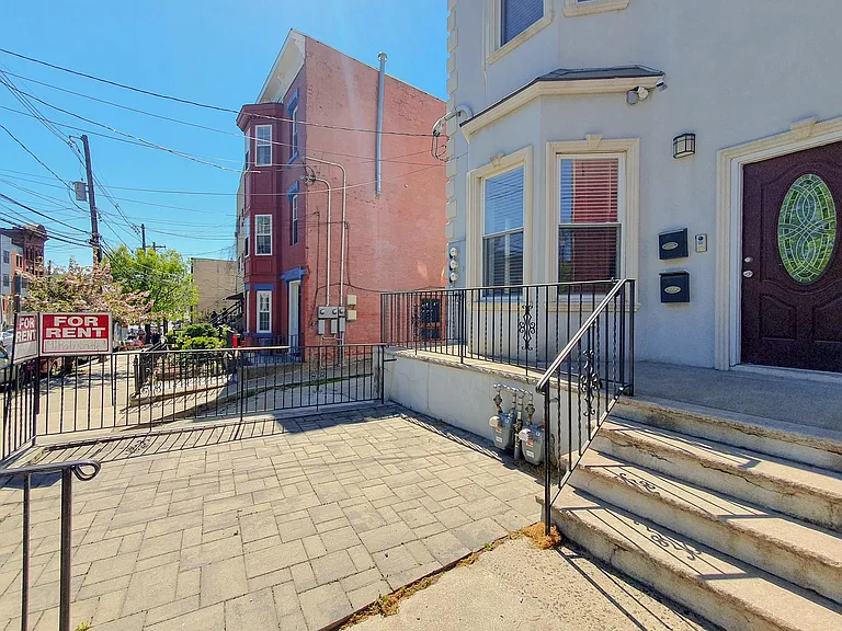 91 Palisade Ave #2 — Photo 29