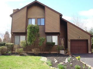 52 Longfield Dr, Hillsborough, NJ 08844