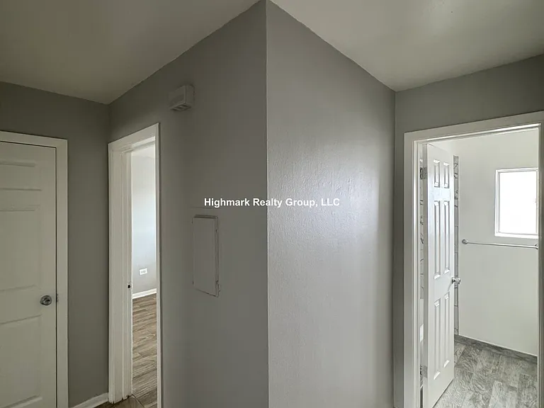 1306 Carol St #2BM — Photo 6