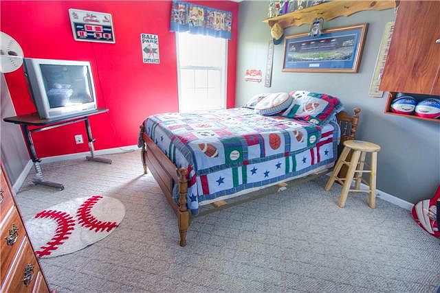2nd image of 200 Jacob Dr