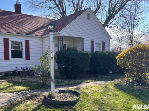 210 South St, Buffalo, IL 62515