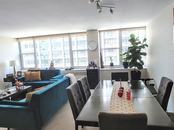 4th image of 4250 N Marine Dr APT 1113