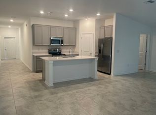 809 Citrus Reserve Blvd, Davenport, FL 33837