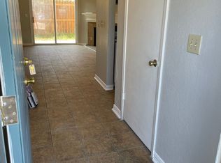 722 W Collins St, Denton, TX 76201