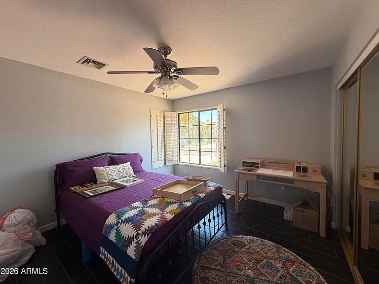 9418 W Tonto Ln — Photo 14