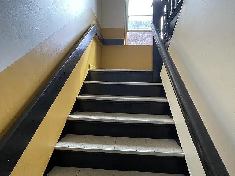 737 Burns St #1 — Photo 14