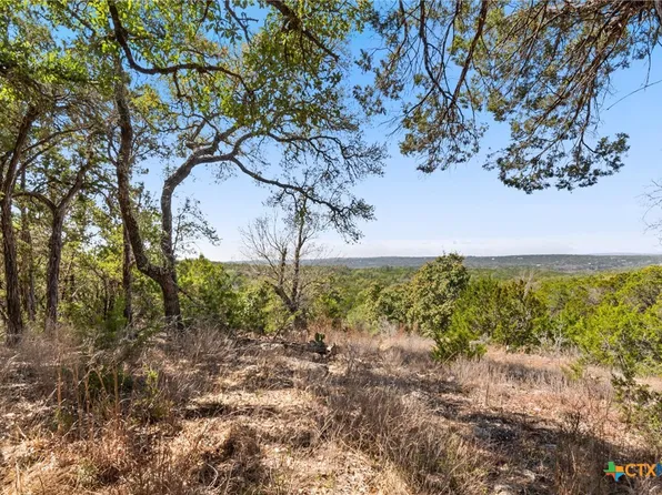 411 Circle Dr, Wimberley, TX 78676