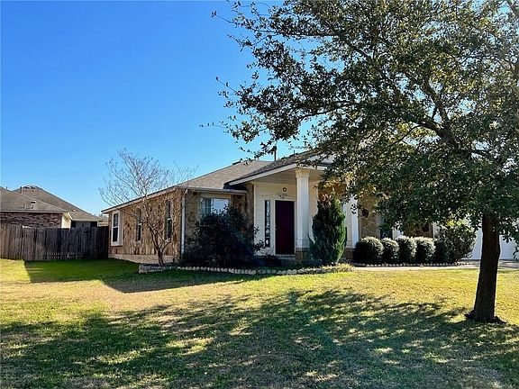 4th image of 1216 Sweet Leaf Ln