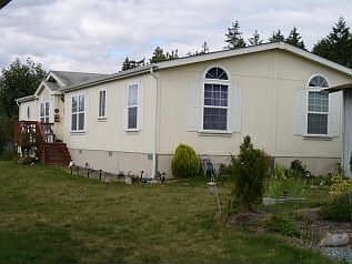 2nd image of 8507 195th St E