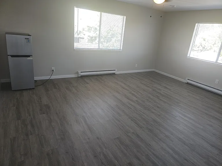 1282 McGinness Ave #2 — Photo 4