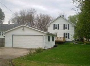 444 Campbell Ave, Waterloo, IA 50701