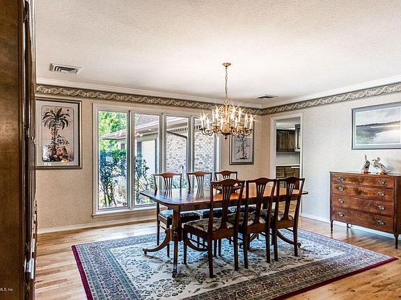 4th image of 5086 Ortega Forest Dr