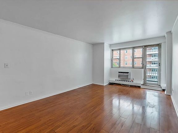 2nd image of 52-30 39th Dr #4L