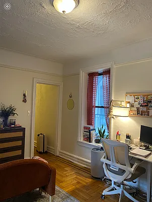 Rented by Geraldine Capasso, LREB | media 5