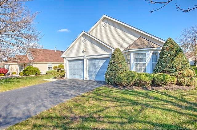 1st image of 2480 Spring Hill Dr