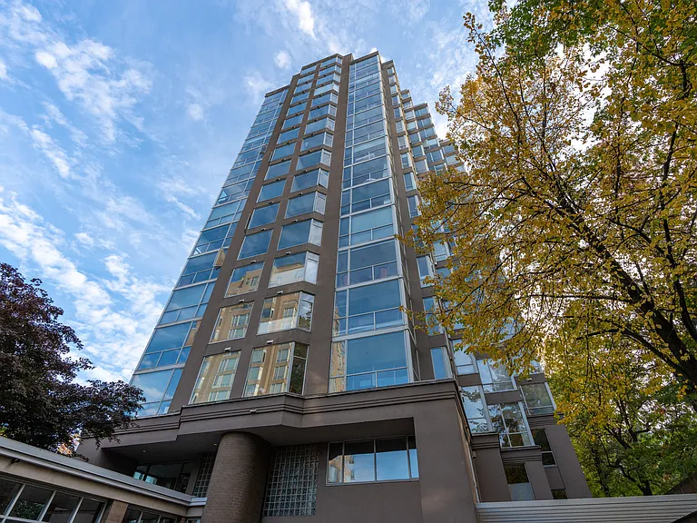 2628 Ash St #308 — Photo 12