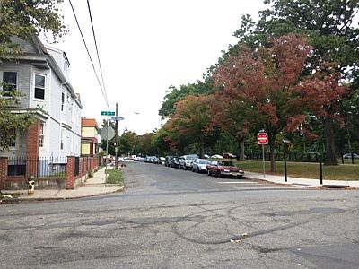 1st image of 217 6th Ave W #3