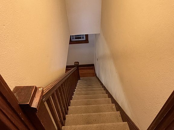 5th image of 405 Lee Pl #1