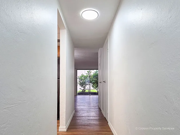 711 SW 75th St #106 — Photo 6