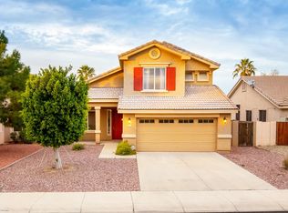 6870 W Blackhawk Dr, Glendale, AZ 85308