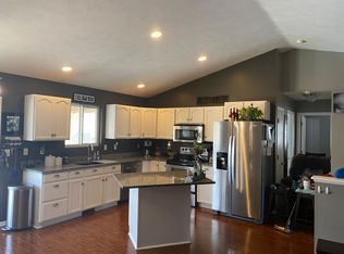 1730 Timber Ridge Rd, Lincoln, NE 68522